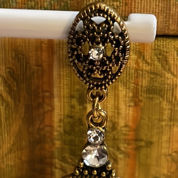 💜3/$10 Boho Flapper Filagree Drop Earrings - Picture 4 of 5